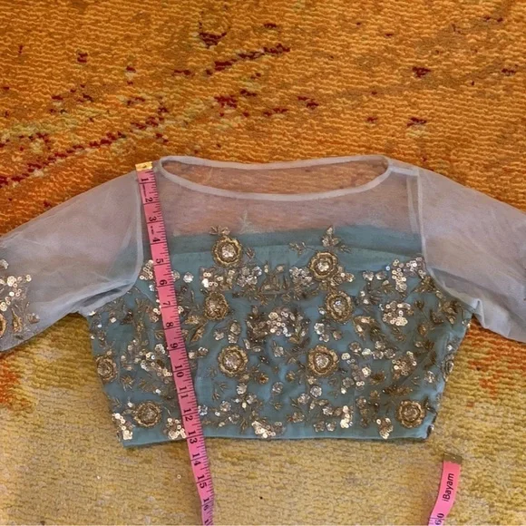 INDIAN PARTY LEHENGA - Picture 7 of 13